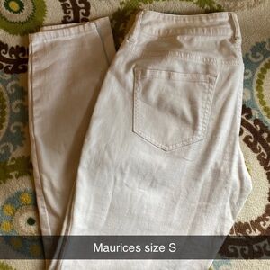 Maurices Women's Light Cream Jeggings
